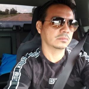 Meet your Posher, José